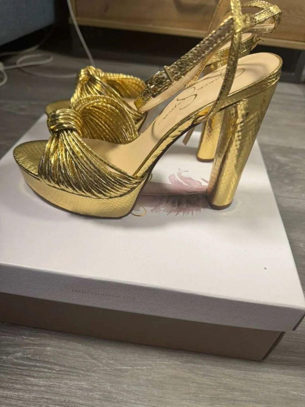 Jessica Simpson Metallic Gold Knot Platform Sandals